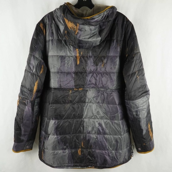 Lululemon jacket - Picture 4 of 8